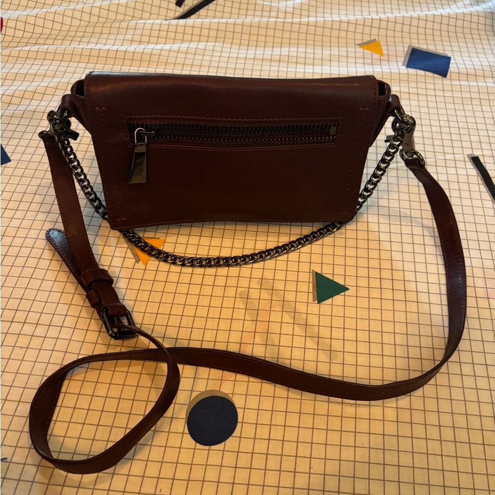 Frye Elegant Burgundy Leather Crossbody Bag